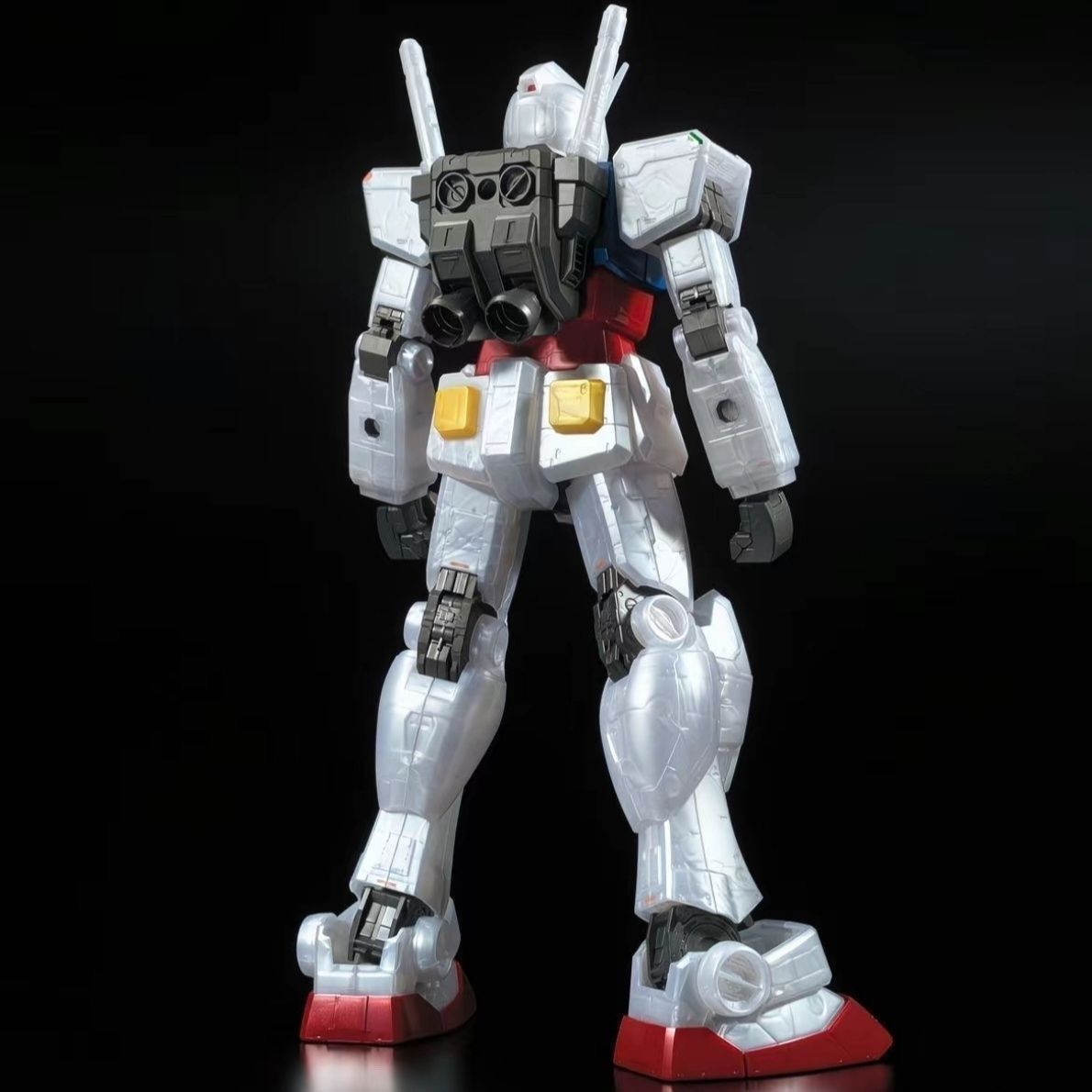 [Pre-order] Mega Size Model 1/48 RX-78-2 Gundam Metallic Gloss Injection
